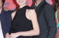 王柏杰许玮甯互称朋友 未来发展没说死 