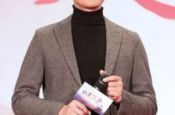 佟大为唱过的歌曲大盘点  演技派变身刑警身手好 