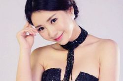 柳岩恋情曝光 两人恩爱逛街甜蜜同回家 