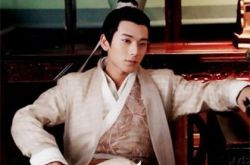 快男陈翔有多少女朋友？ 当红小生绯闻多 