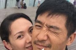 郭晓冬第二任老婆维护婚姻有心机 网友称宠坏他就没人下手了 
