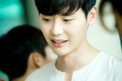 李钟硕主演的韩剧有哪些 《匹诺曹》后1年半回归荧屏 