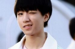 王俊凯的微博是什么 小凯《树读》蝉联百度音乐新歌榜冠军 