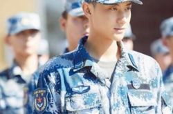 没化妆的黄子韬酷似杀马特 污力涛涛蹭走秀遭炮轰 