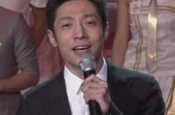 网传主持人撒贝宁暴打白岩松 疑因情场失意酒后发泄 