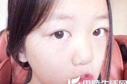 王菲女儿兔唇近照片曝光 疑其抽烟造成 