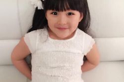 王诗龄瘦了看上去更加有气质 小公主真的要越变越美 