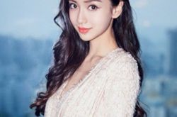 网友感叹杨颖的腰好瘦 baby疑似操劳过度瘦成皮包骨 