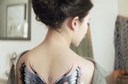 女神刘亦菲与男朋友热吻照曝光 网传其与宋承宪已经分道扬镳 