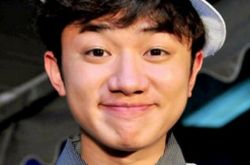 揭秘王祖蓝亲生父母身份  是黄光亮儿子吗 