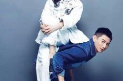 揭秘刘诗诗婚礼伴娘名单 吴奇隆与她花式秀恩爱 