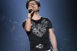 摇滚歌手汪峰人品真的很差吗 前妻爆料其乱搞男女关系 