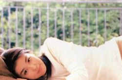 松隆子写真集清纯诱惑  宅男女神与木村拓哉成经典荧幕情侣 