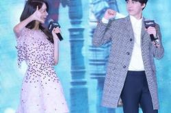 gee少女时代林允儿现场教学 李易峰新歌发布会女神助阵 