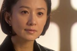 《密会》女星金喜爱韩国地位 人妻演技爆棚大展成熟美 