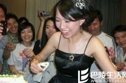 生日快乐歌曲卓依婷为什么这么红  揭秘她不为人知的辛酸 