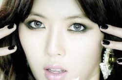 歌手金泫雅专辑大全 唯美清新给人时尚感 