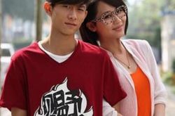 杨紫张一山非常静距离后深夜互撩 深夜互撩家有儿女剧组重聚 