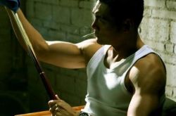 邵兵肌肉照合集 《麻辣变形计》收获人气口碑 