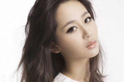 当红小花旦是唐嫣还是陆雪琪扮演者杨紫？ 看看这场美人之战 