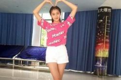 闺女蒋依依大长腿照片逆天长势 细数杨紫关晓彤童星等现状 