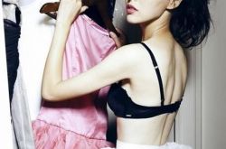 网上疯传唐嫣奥运会举牌照 东京八分钟让人直呼辣眼睛 