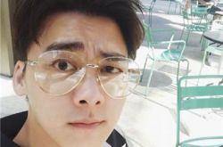 李易峰颜值分析引关注 饱受粉丝追捧 