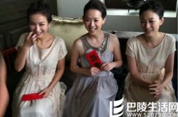 张杰和谢娜的伴娘团有谁 吴昕曾宝仪李小冉惊艳比拼谁更美 