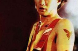 黄家驹的声音是无可替代 beyond的出现是时代变革 