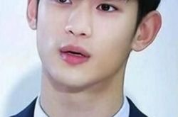 男神金秀贤最帅照片大放送 被曝与邓紫棋交往已久 