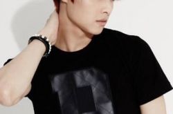 快乐大本营邱胜翊鬼鬼帅气来袭 棒棒堂成员能歌能舞还能演戏 