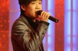 欣赏陈文浩歌手图片  重返歌坛众多音乐人保驾护航 