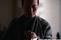 李玉刚出家相关新闻是真的吗 离婚后感情受挫决定遁入空门？ 