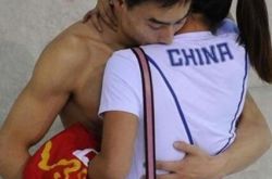 秦凯自曝为求婚准备两周 何姿称这惊喜就像电视剧 