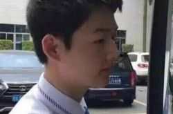 南航空少撞脸宋仲基 看素人与明星复制粘贴的瞬间 