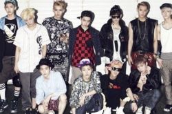 exo十二人集体照片好帅   带你走进他们的演出之路 