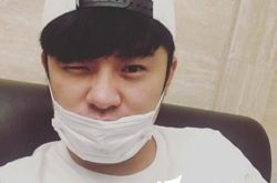 盘点陈赫自拍素颜照片 与张子萱在厨房做饭时贴身缠绵 