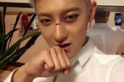 黄子韬帅气生活照大放送 接受专访表示3个月学会韩语 