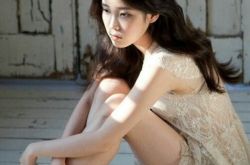 iu在韩国的地位高吗 《步步惊心丽》她身陷下毒门 