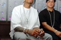 艾弗森生活图片介绍 篮球巨星大解析 