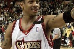 艾佛森科比巅峰谁更强  科比爆艾弗森曾是我的动力 