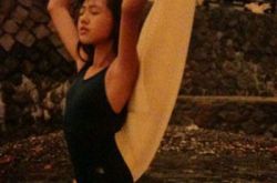 大s小s童年图片罕见放送 大S泣曝辛酸童年 