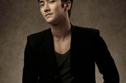 sk集团继承人崔始源被选为代言人 被爆收入排行第一名 