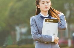 张檬和张雪迎生活照对比 网友表示傻傻分不清楚 