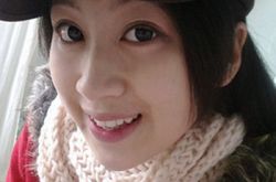 董玮玮照片清新透着率真 董颖如何转行入娱乐圈 