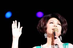 蔡琴经典歌曲歌词经久流传   抒情女王功力依旧歌喉美 