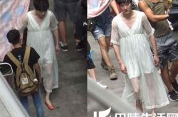 冯绍峰穿蕾丝睡裙造型辣眼 网友纷纷吐槽男神被糟蹋 