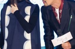 风中奇缘胡歌带牙套了吗 发布会“告白”刘诗诗爆笑不断 