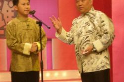 郭德纲何云伟相声 弟子背叛师门奚落师傅 