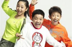 家有儿女的小雨叫什么？ 搂美女合影疑恋情曝光 